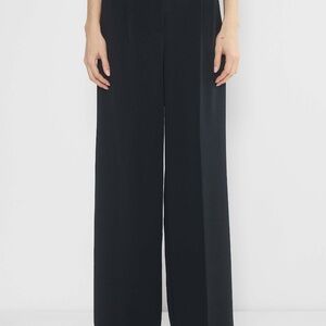 Aritizia - The Effortless Pant Wider - Crepette